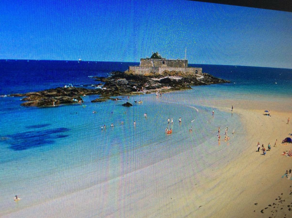 Le Sablon 50M Plage 2 Pers Possible 4 Saint-Malo Bagian luar foto